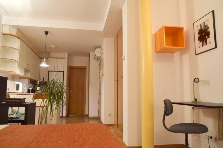 Estudio acogedor y luminoso Apartamento Madrid Exterior foto